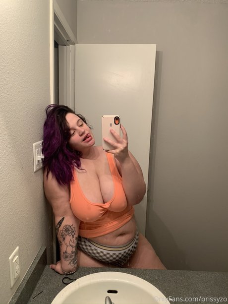 Naakte gelekte OnlyFans-foto van Prissyzo