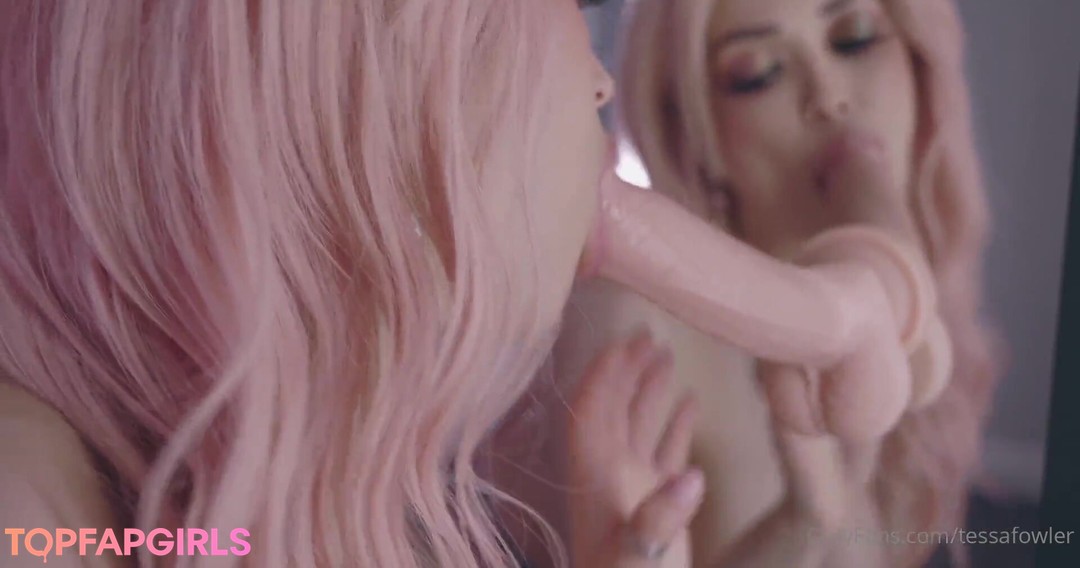 Naakte gelekte OnlyFans-foto van Tessa Fowler #1426