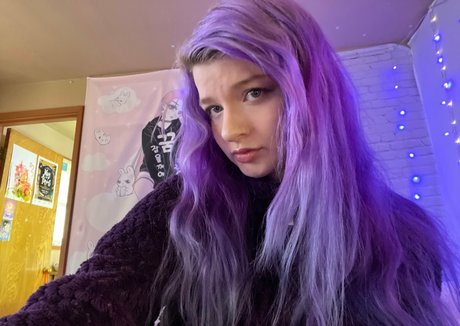 Naakte gelekte OnlyFans-foto van Aelarose