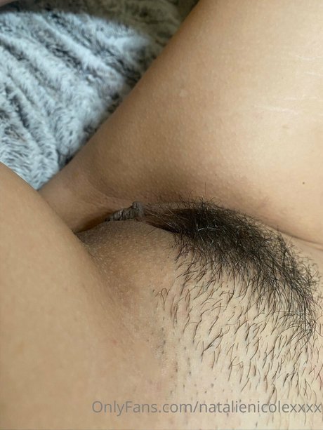 Naakte gelekte OnlyFans-foto van Natalienicole