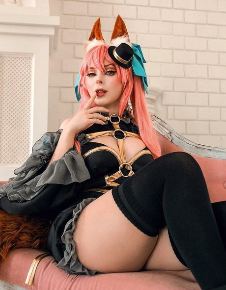 Naakte gelekte OnlyFans-foto van Mayweda Cosplay