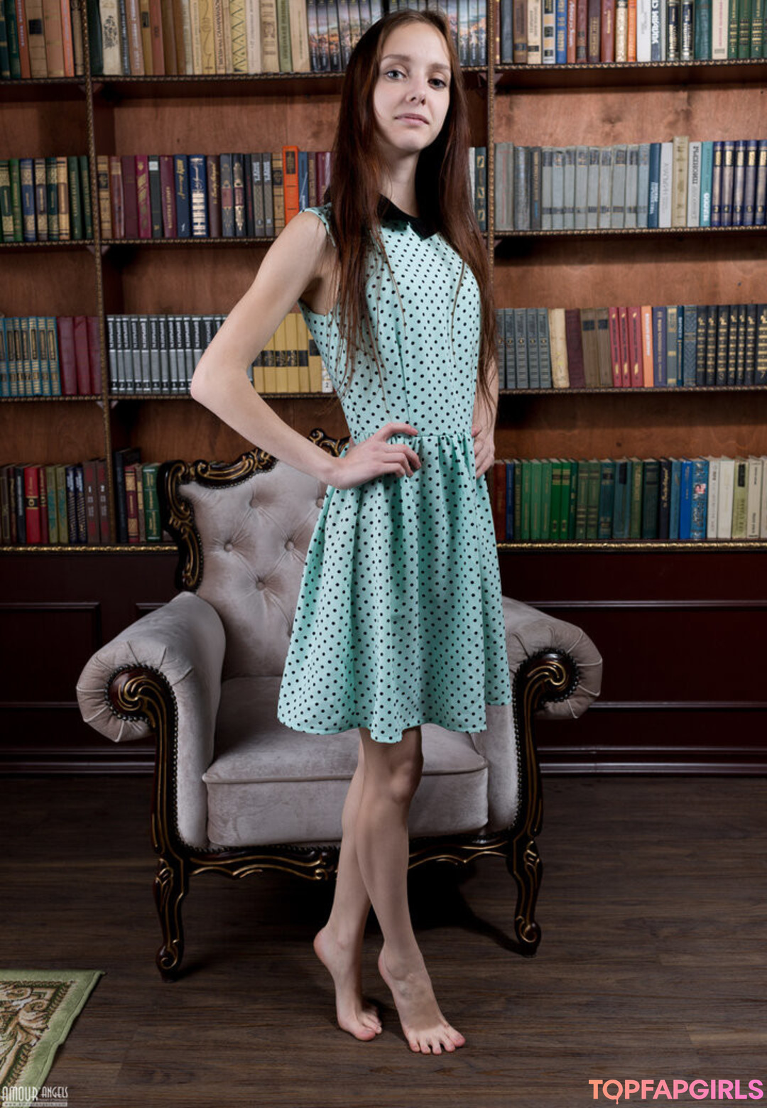 Naakte gelekte OnlyFans-foto van Amourangels #1906