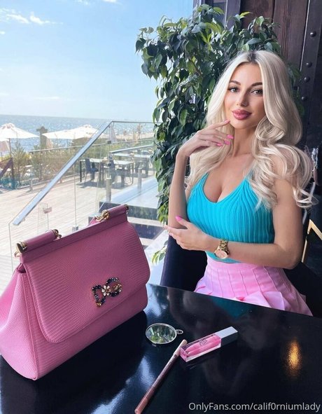 Naakte gelekte OnlyFans-foto van Calif0rniumlady