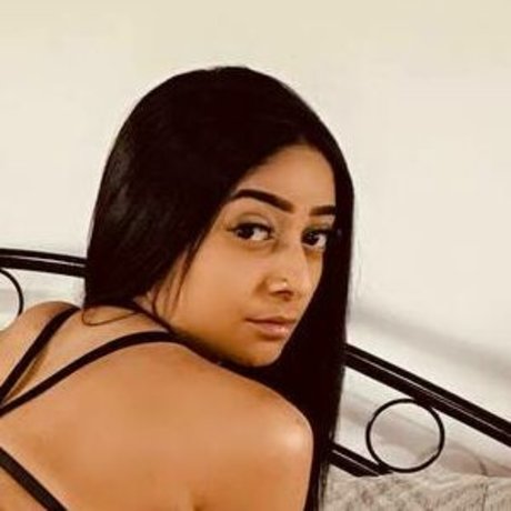 Naakte gelekte OnlyFans-foto van Jamilly Carvalho