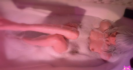 Naakte gelekte OnlyFans-foto van Pitykittypk