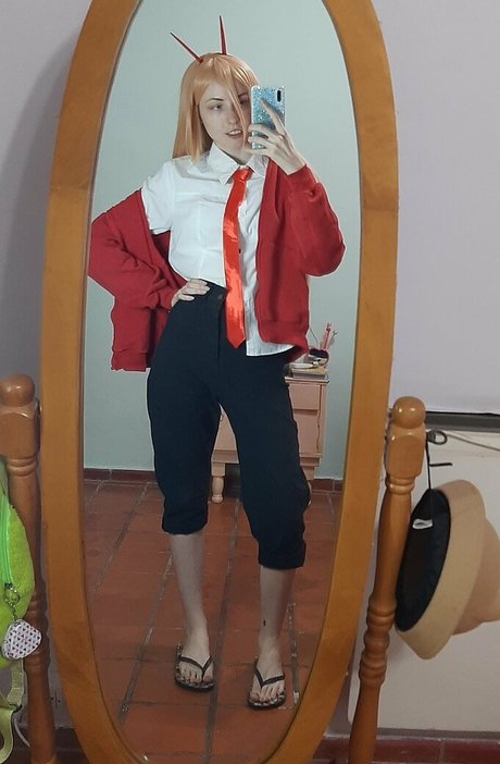 Kiki Glitter Cosplay