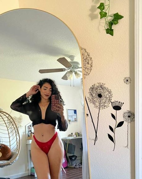 Naakte gelekte OnlyFans-foto van Mstookyagurl