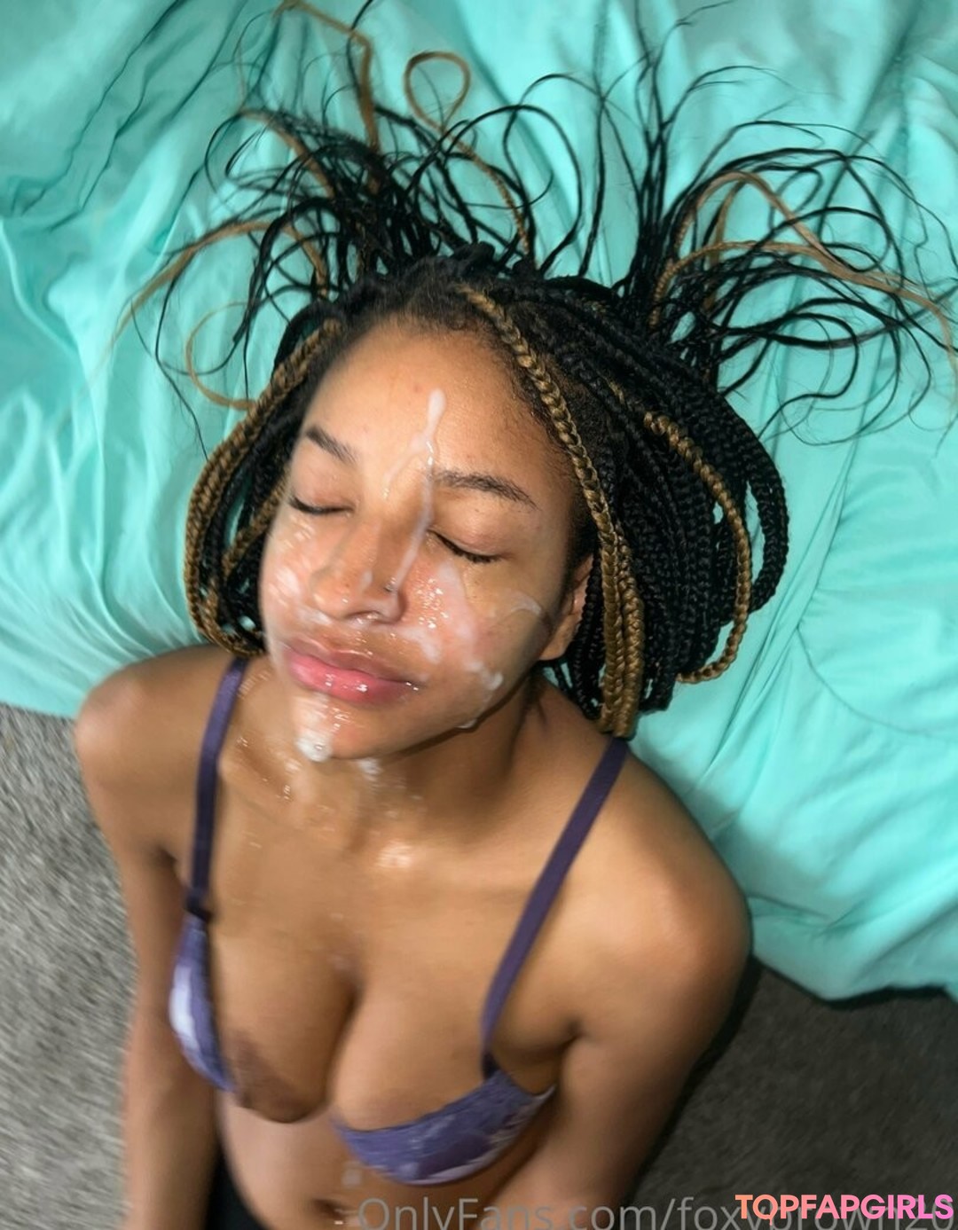 Naakte gelekte OnlyFans-foto van Foxybrown20 #25 Naakte gelekte OnlyFans-foto van Foxybrown20 #25