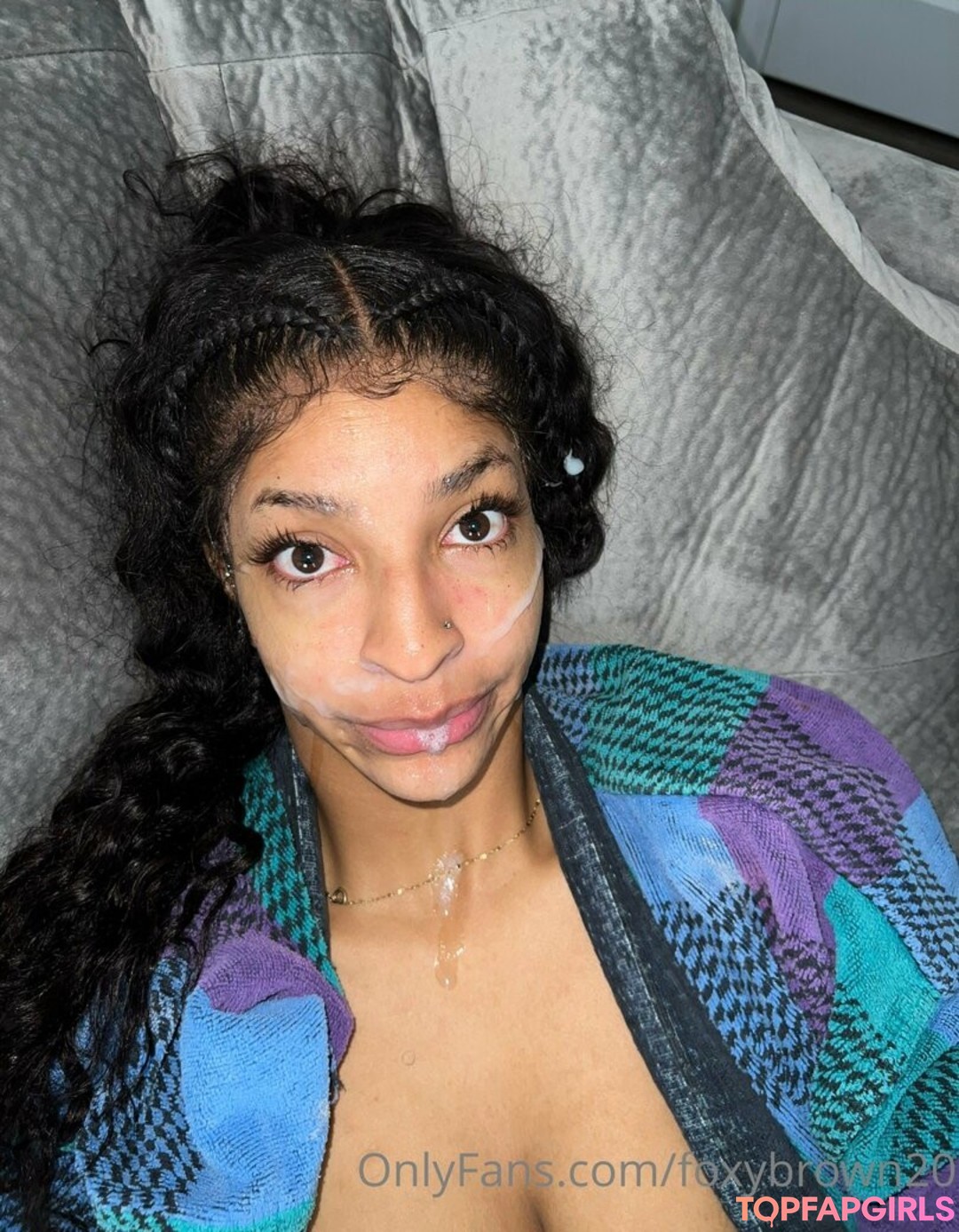 Naakte gelekte OnlyFans-foto van Foxybrown20 #88 Naakte gelekte OnlyFans-foto van Foxybrown20 #88