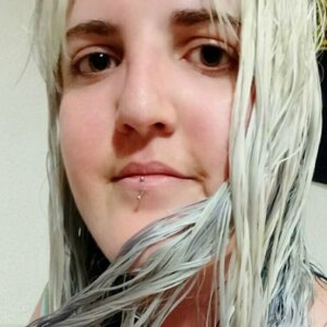 Naakte gelekte OnlyFans-foto van Playwithkanna