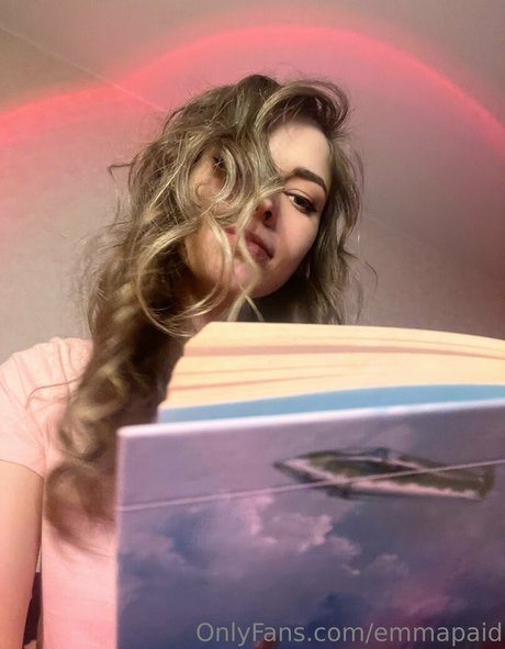 Naakte gelekte OnlyFans-foto van Emmapaid