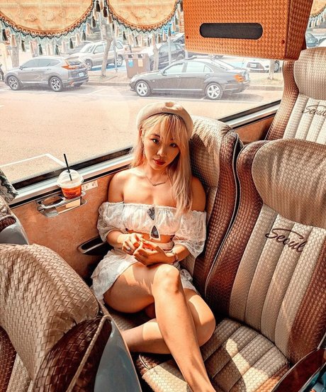 Naakte gelekte OnlyFans-foto van Tiffanie Marie