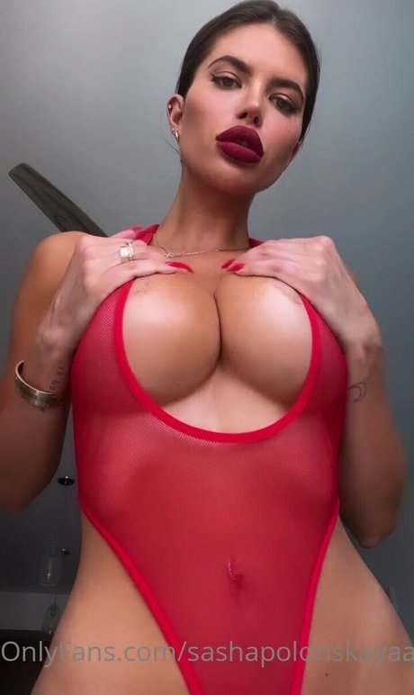 Naakte gelekte OnlyFans-foto van Sasha Polonskaya