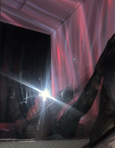 Naakte gelekte OnlyFans-foto van Jeeiqueen