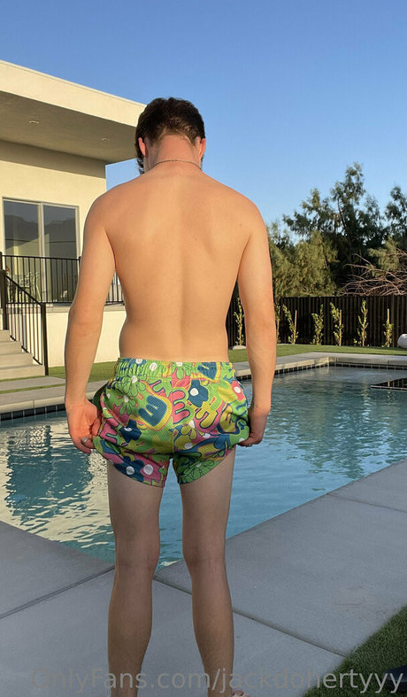 Naakte gelekte OnlyFans-foto van Jackdohertyyy