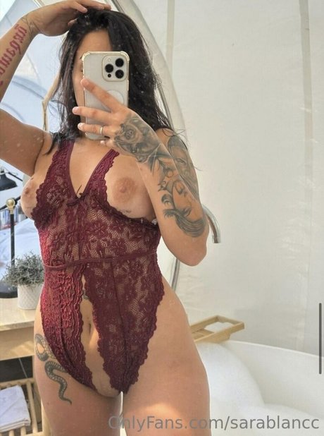 Naakte gelekte OnlyFans-foto van Sarablancc