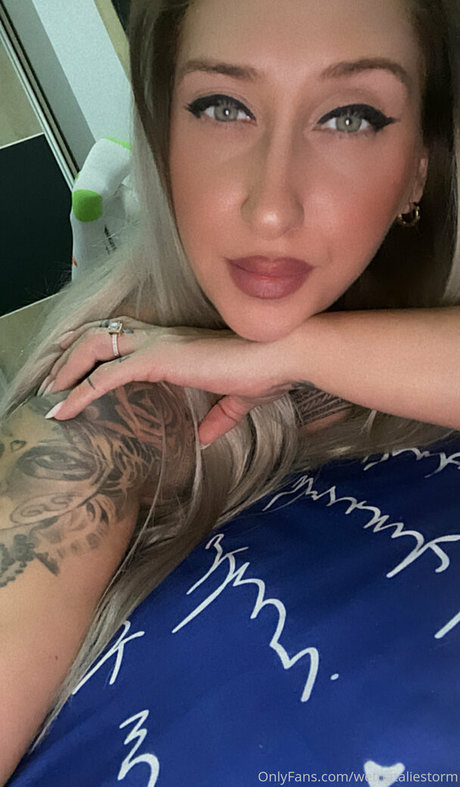 Naakte gelekte OnlyFans-foto van Anksunamoon