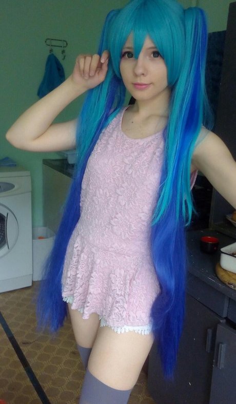 Saya Scarlet
