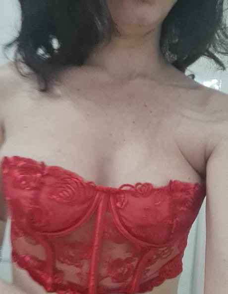 Naakte gelekte OnlyFans-foto van Cuckoldhotwife4you