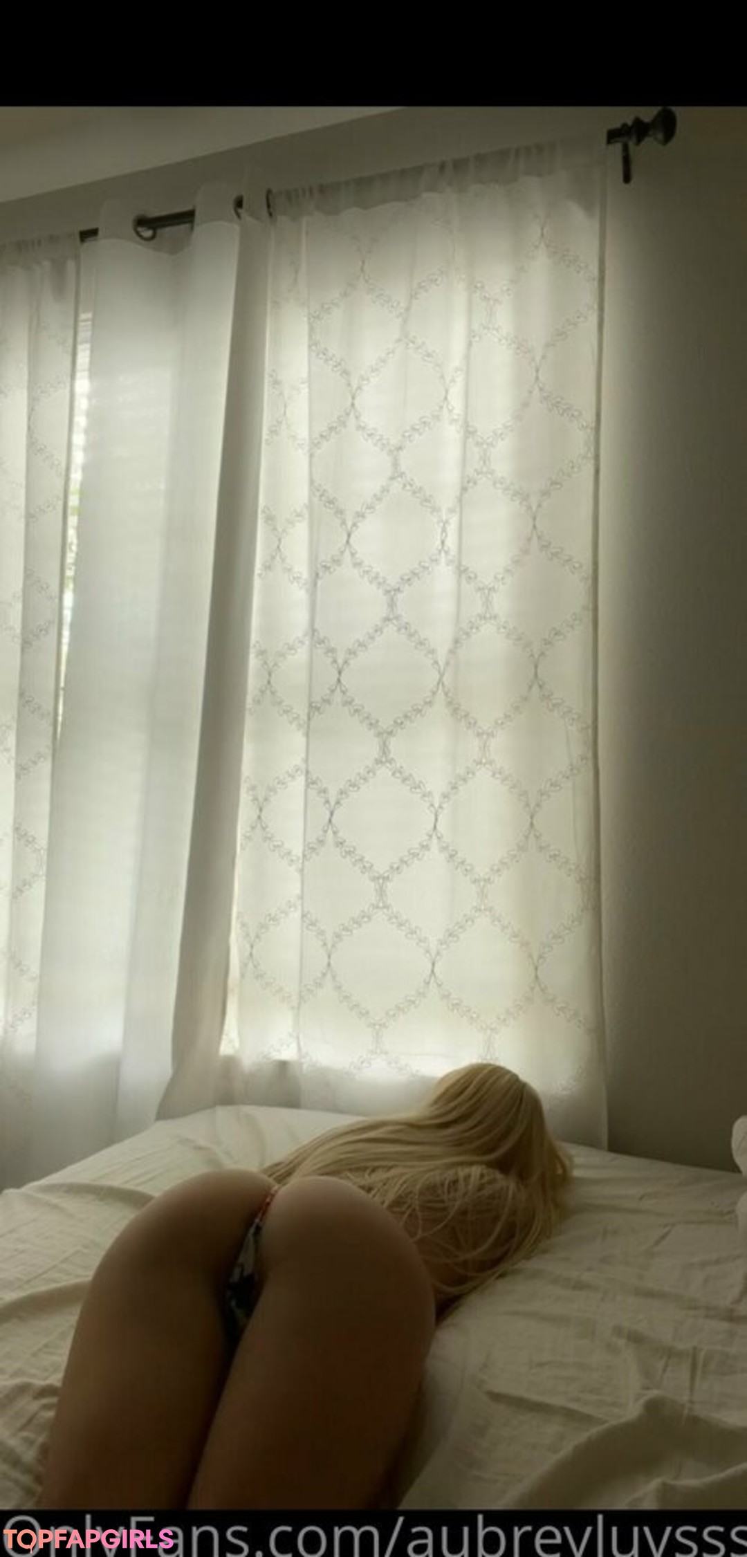 Naakte gelekte OnlyFans-foto van Aubreyluvsss #154 Naakte gelekte OnlyFans-foto van Aubreyluvsss #154