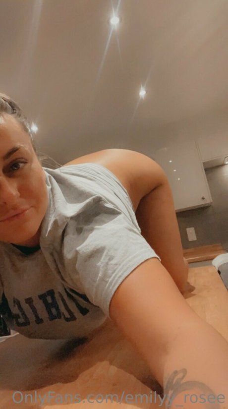 Emilyyrosee