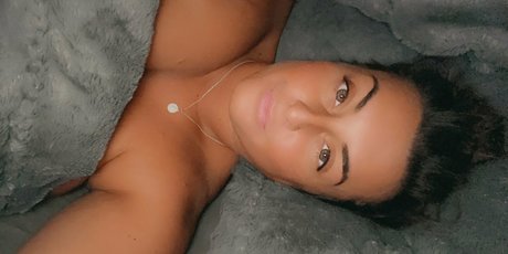 Emilyyrosee