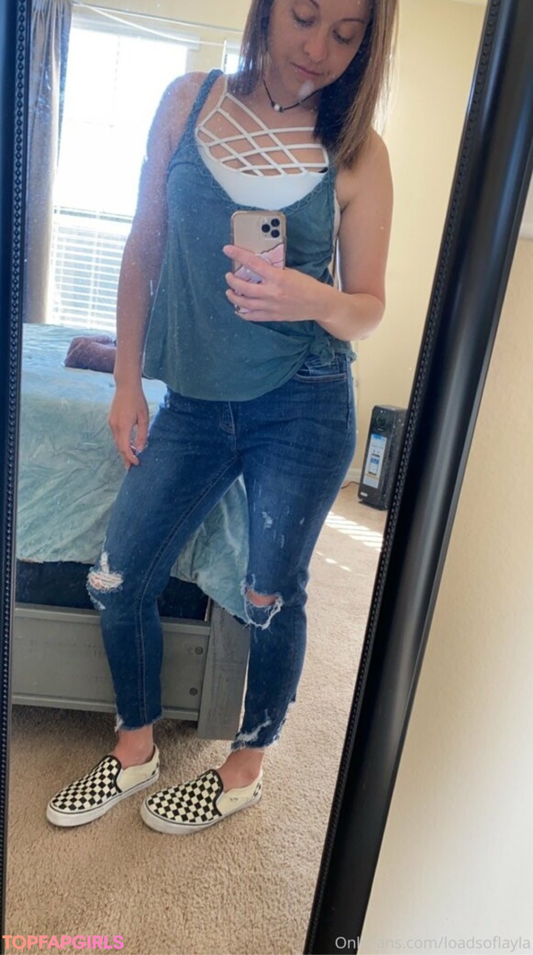 Naakte gelekte OnlyFans-foto van Loadsoflayla #96 Naakte gelekte OnlyFans-foto van Loadsoflayla #96