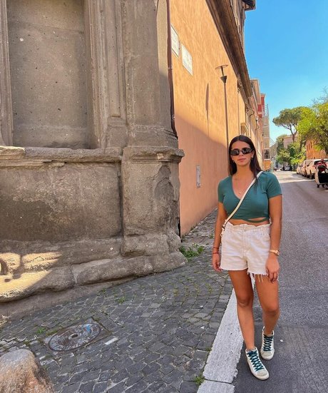 Naakte gelekte OnlyFans-foto van Constanza Cerundolo
