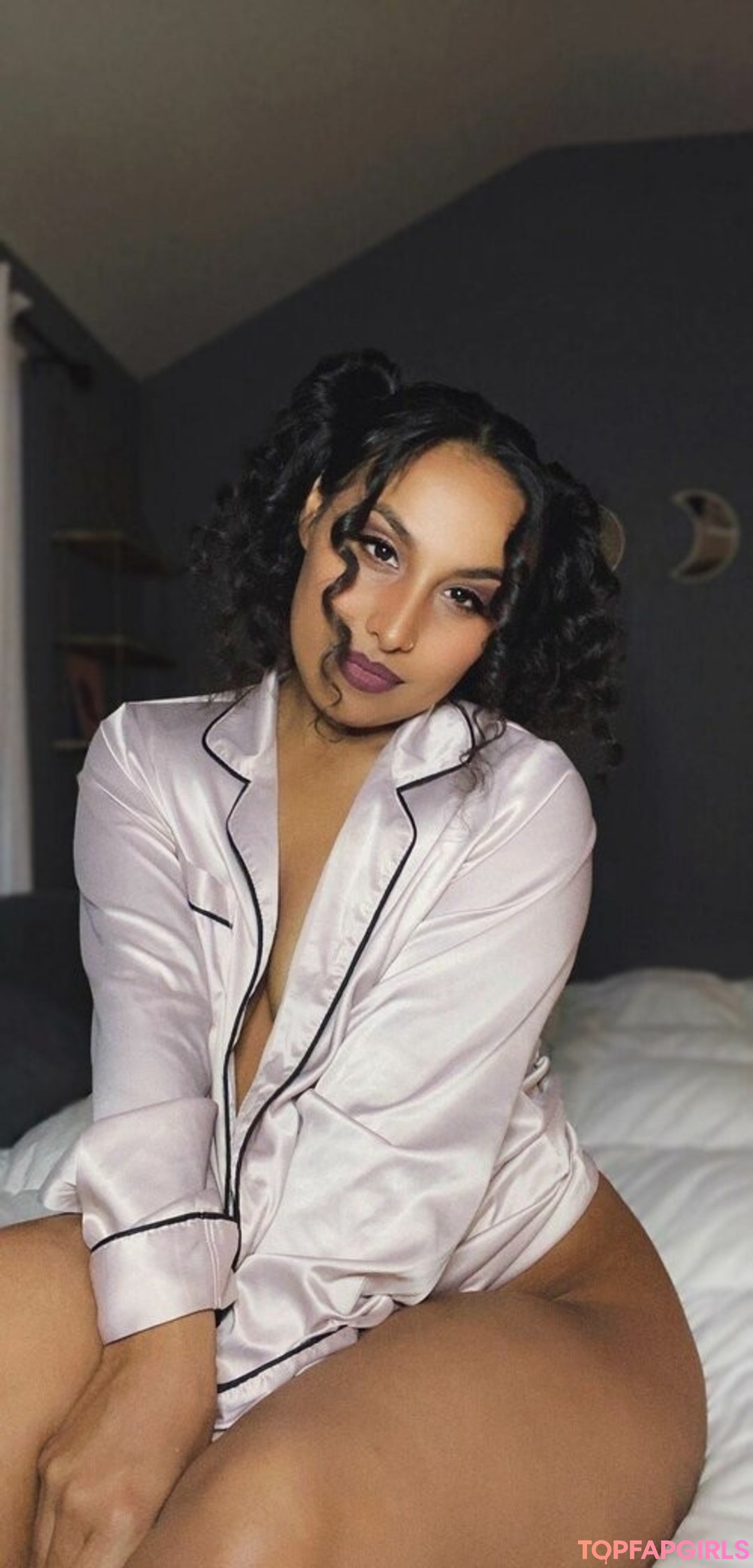 Naakte gelekte OnlyFans-foto van Starseedmami #56 Naakte gelekte OnlyFans-foto van Starseedmami #56