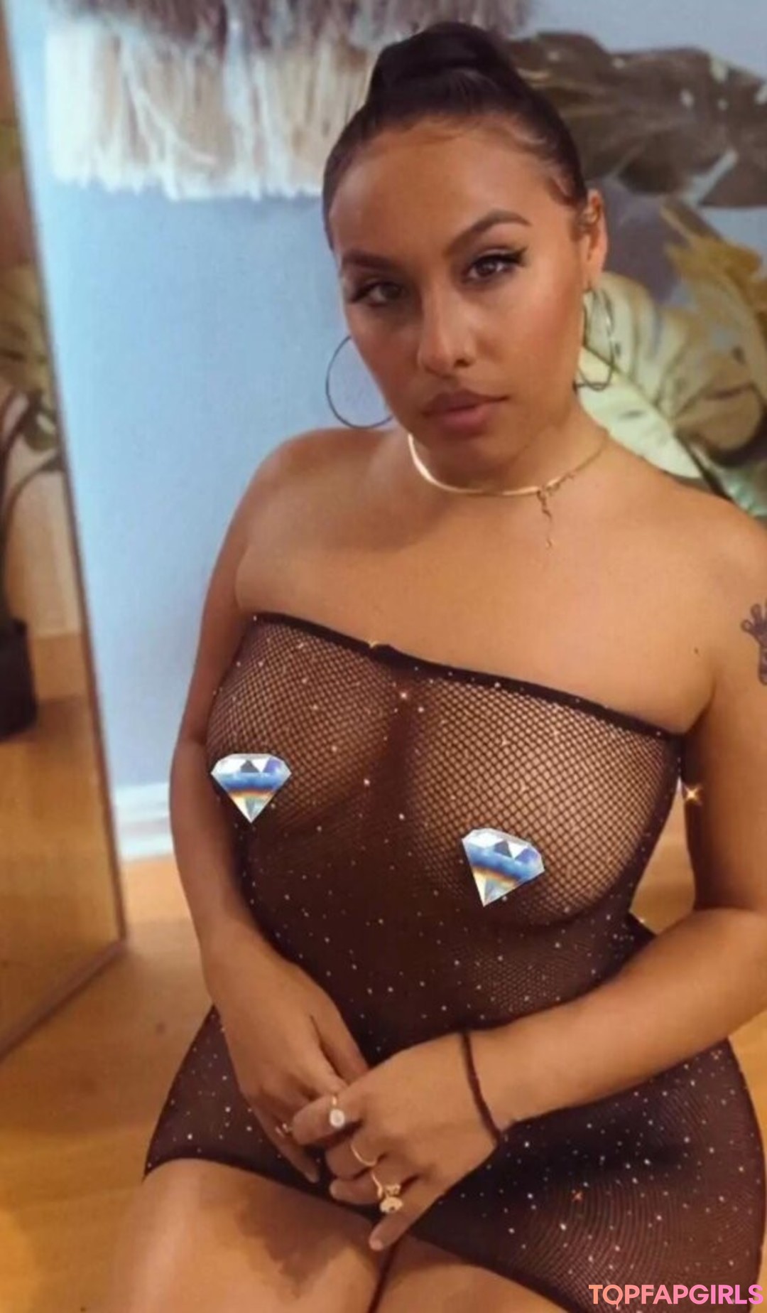 Naakte gelekte OnlyFans-foto van Starseedmami #7 Naakte gelekte OnlyFans-foto van Starseedmami #7