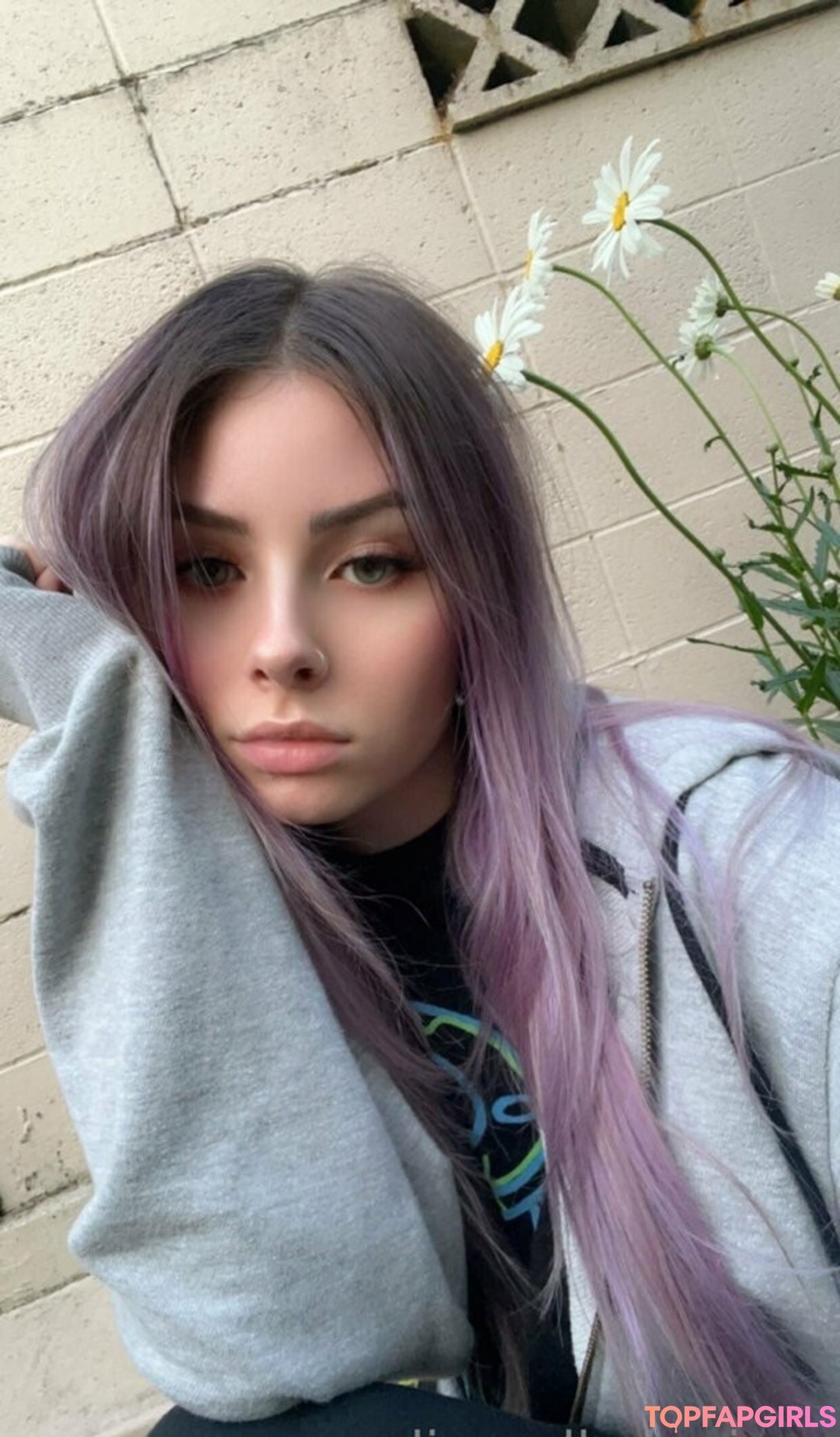 Naakte gelekte OnlyFans-foto van Alignedbyjuniper #142 Naakte gelekte OnlyFans-foto van Alignedbyjuniper #142