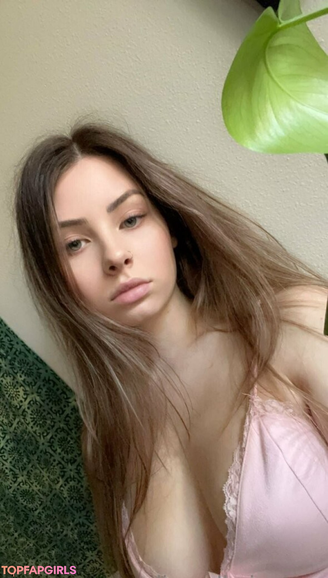 Naakte gelekte OnlyFans-foto van Alignedbyjuniper #44 Naakte gelekte OnlyFans-foto van Alignedbyjuniper #44