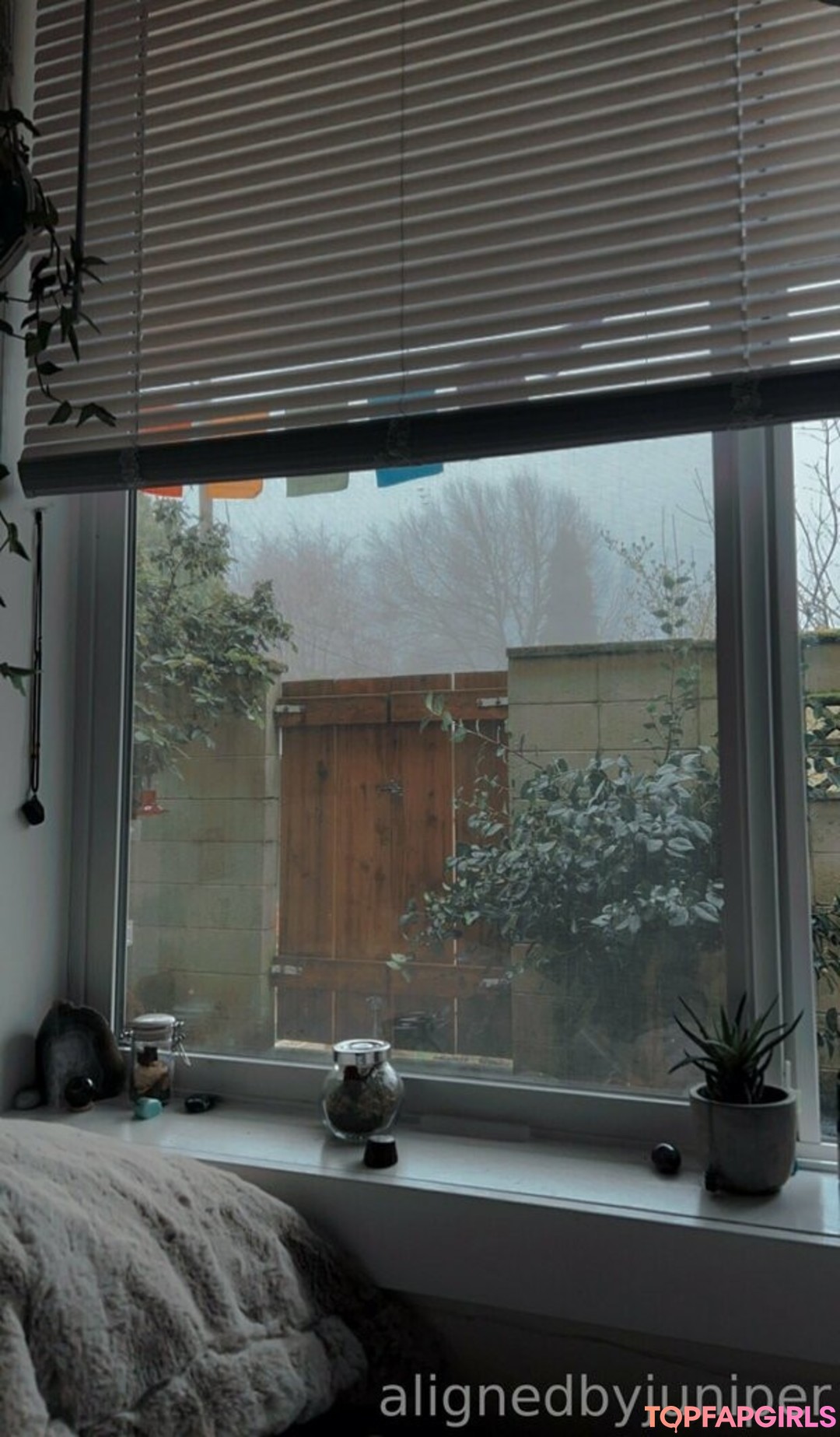 Naakte gelekte OnlyFans-foto van Alignedbyjuniper #75 Naakte gelekte OnlyFans-foto van Alignedbyjuniper #75