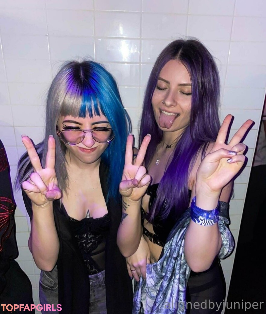 Naakte gelekte OnlyFans-foto van Alignedbyjuniper #79 Naakte gelekte OnlyFans-foto van Alignedbyjuniper #79