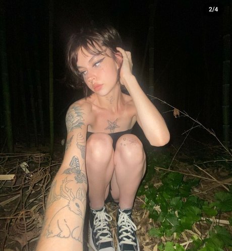 Naakte gelekte OnlyFans-foto van Kazumiiaddii