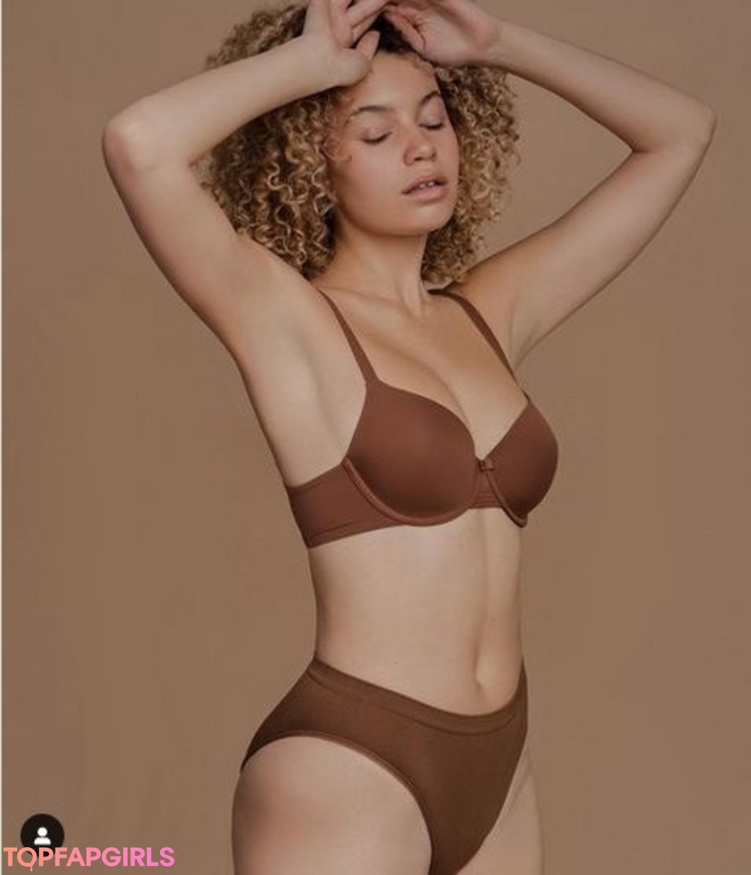 Naakte gelekte OnlyFans-foto van Laraneverlaura #124 Naakte gelekte OnlyFans-foto van Laraneverlaura #124