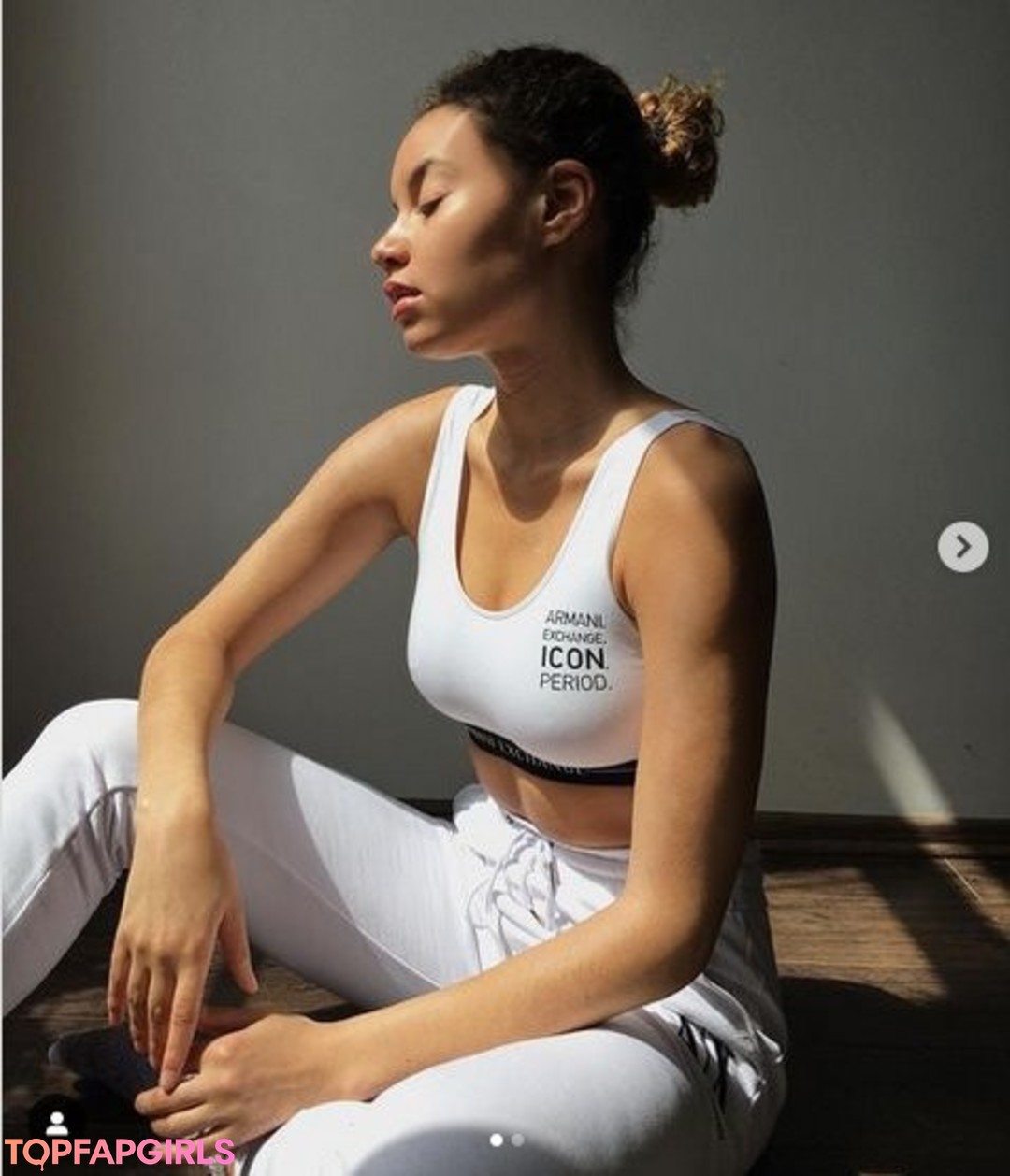 Naakte gelekte OnlyFans-foto van Laraneverlaura #131 Naakte gelekte OnlyFans-foto van Laraneverlaura #131