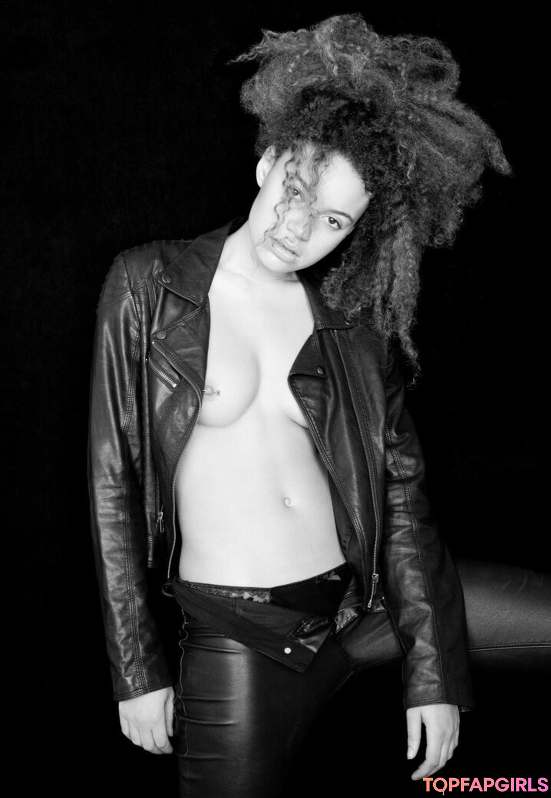 Naakte gelekte OnlyFans-foto van Laraneverlaura #157 Naakte gelekte OnlyFans-foto van Laraneverlaura #157