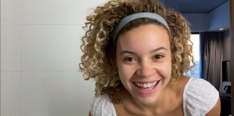 Laraneverlaura
