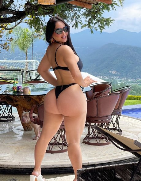 Ashley Carolina