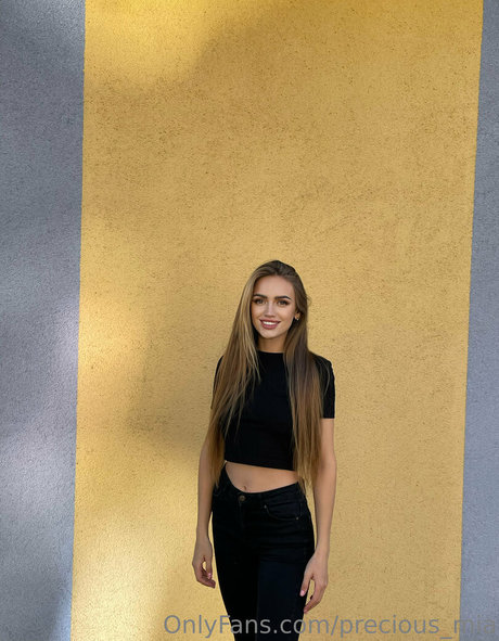 Preciousmia
