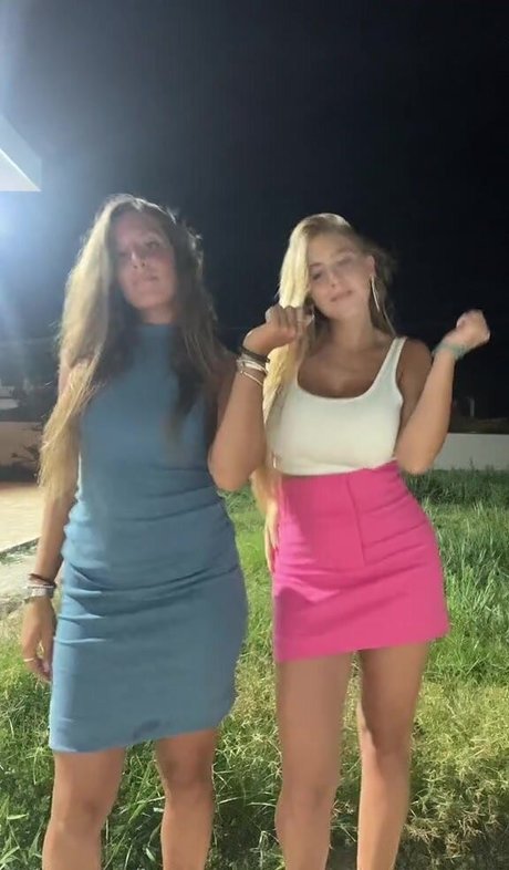 Naakte gelekte OnlyFans-foto van Francesca Salerno