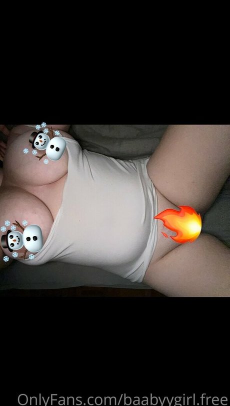 Naakte gelekte OnlyFans-foto van Baabyygirlfree