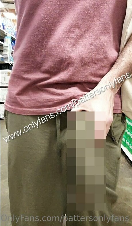Naakte gelekte OnlyFans-foto van Pattersonlyfans