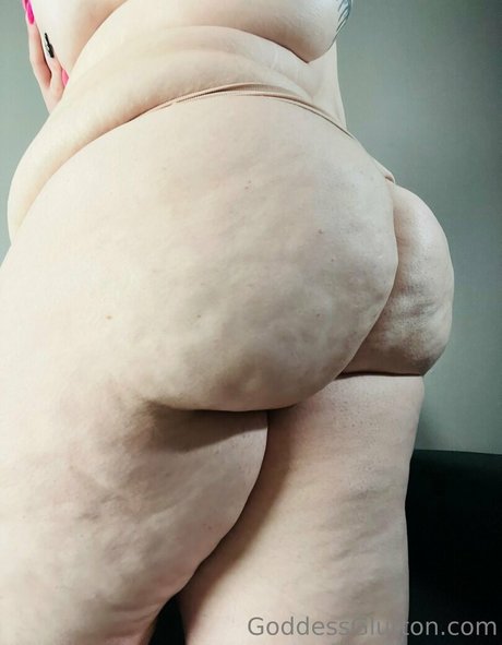 Mommyglutton