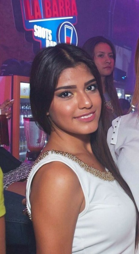 Pamela G Castillo