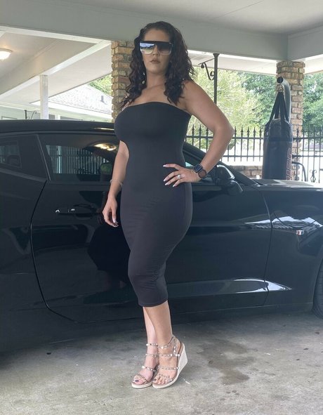 Hotwifebrookeblaze