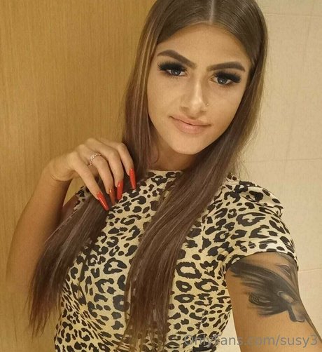 Naakte gelekte OnlyFans-foto van Susy3
