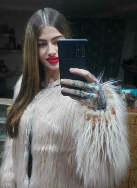 Naakte gelekte OnlyFans-foto van Susy3