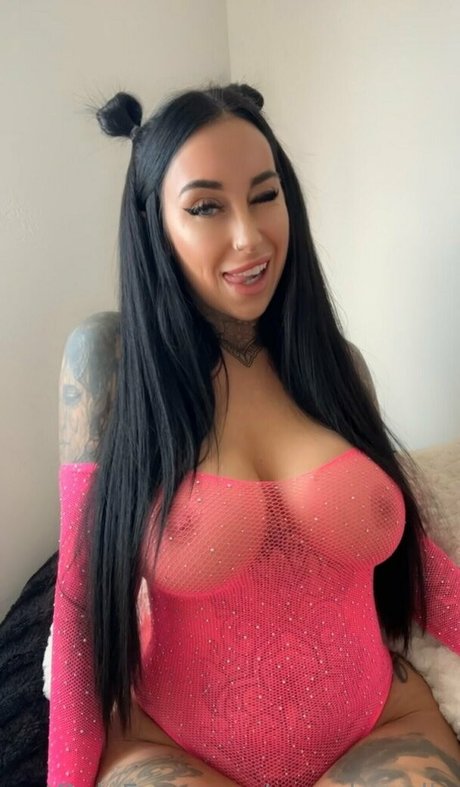 Naakte gelekte OnlyFans-foto van Rosechevelle